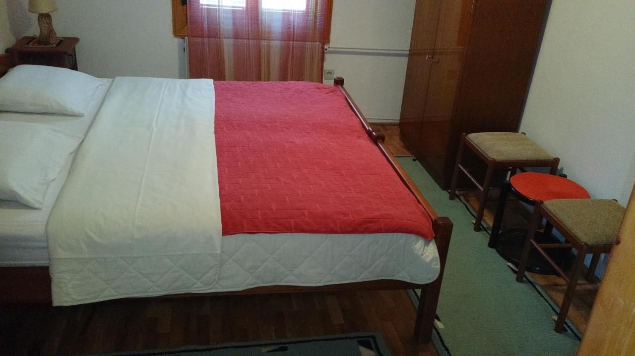 Отели типа «постель и завтрак» Guest House Milena Vučinić Жабляк-16