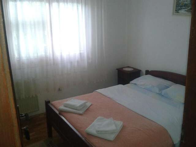 Отели типа «постель и завтрак» Guest House Milena Vučinić Жабляк-53